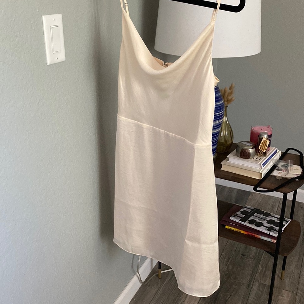 Aritzia Sunday Best Spencer Dress in Champagne